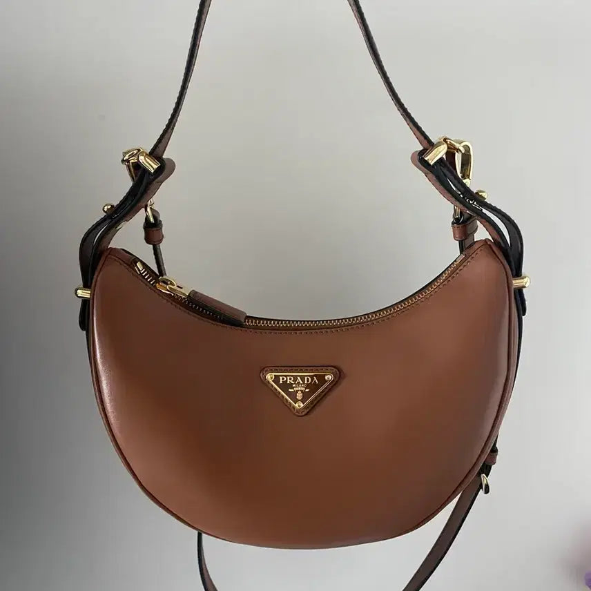 [BUNJANG] Prada Arke / 프라다 아르케 상태짱좋음