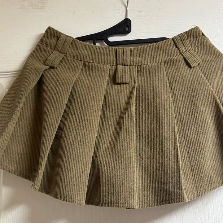 [BUNJANG] Corduroy Pleated Mini Skirt / 코듀로이 플리츠 스커트