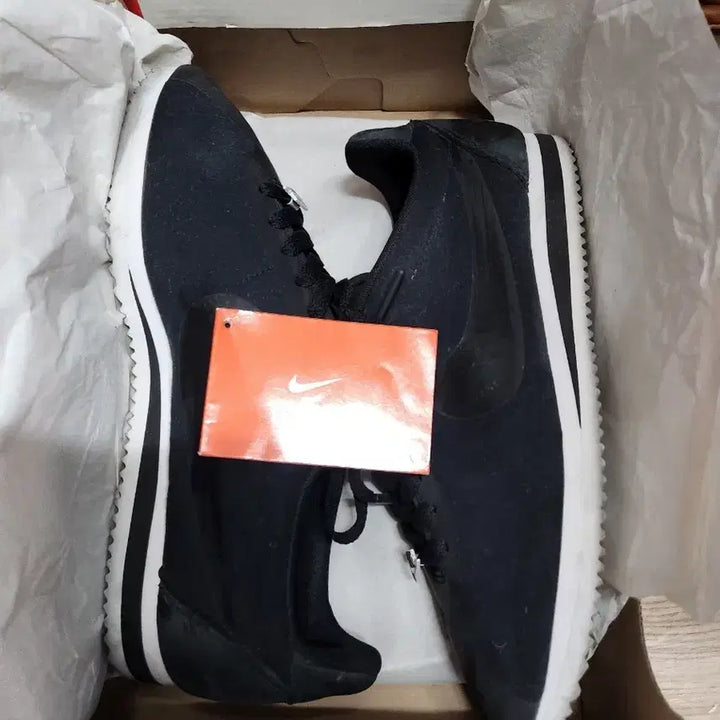 [BUNJANG] Nike Classic Cortez Fleece Sneakers (255) / 나이키 클래식 코르테즈 플리스 255