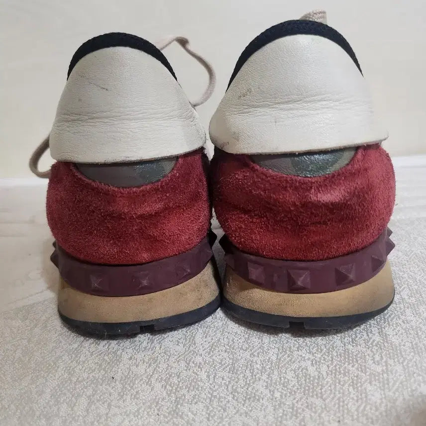 [BUNJANG] Valentino Camo Rockstud Sneakers (Size 265) / 발렌티노 카모 락스터드 스니커즈 265