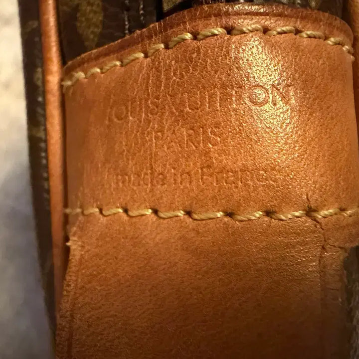 [BUNJANG] Louis Vuitton Voyage Briefcase / 루이비통 도큐멍 보야쥬브리프 케이스