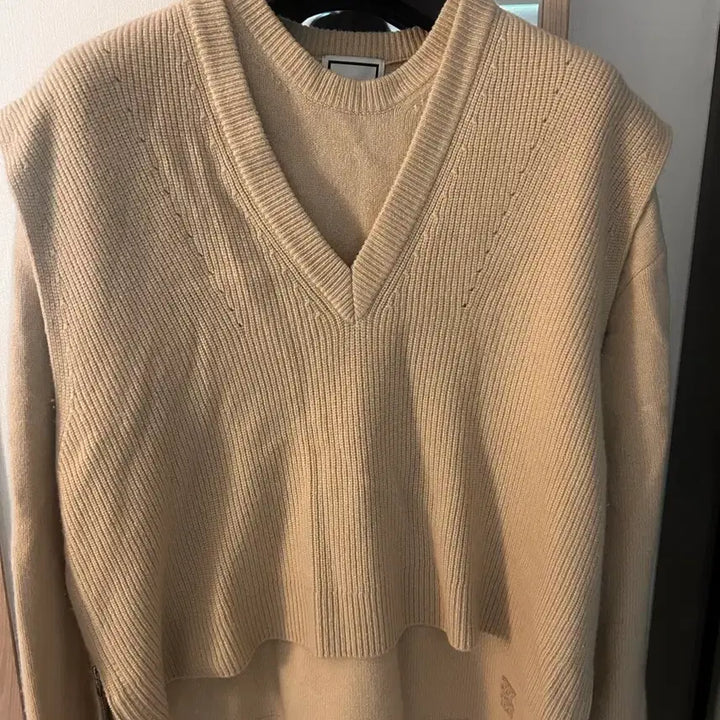 [BUNJANG] Wooyoungmi Layered Knit Beige / 우영미 레이어드 니트 베이지 판매