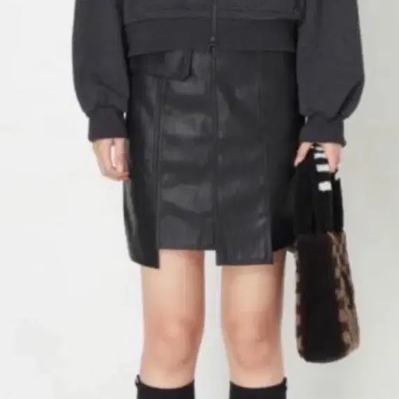 [BUNJANG] Lucky Chouette Big Collar Zipper Jumper / 럭키슈에뜨 빅카라 지퍼 점퍼