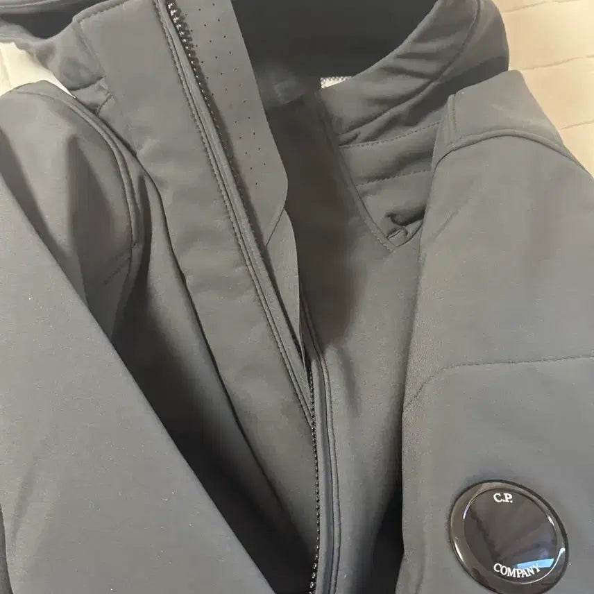 [BUNJANG] CP Company Windbreaker / Cp컴퍼니 바람막이 판매