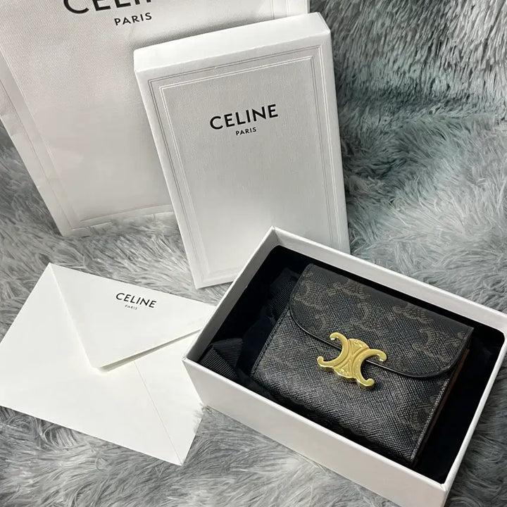 [BUNJANG] Celine Triomphe Wallet / [OS,풀구성품] 셀린느 트리옹프 반지갑