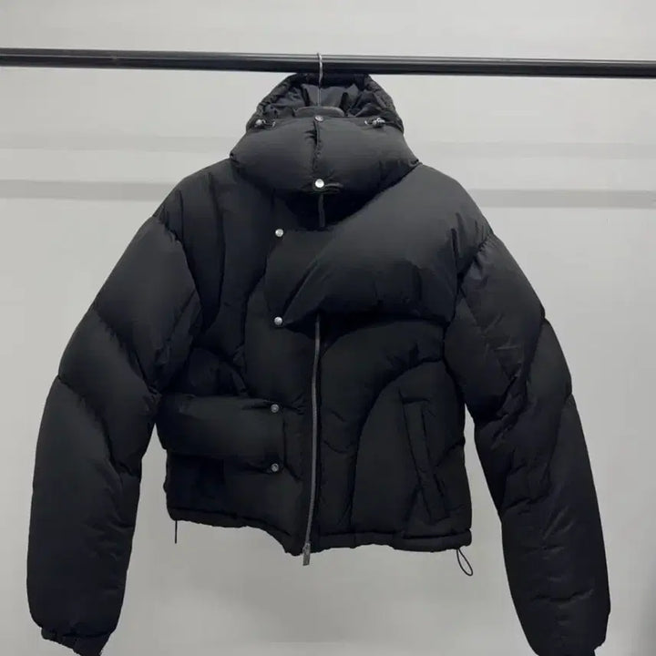 [BUNJANG] Heliot Emil Asymmetry Puffer Jacket / heliot emil asymmetry puffer 패딩 L