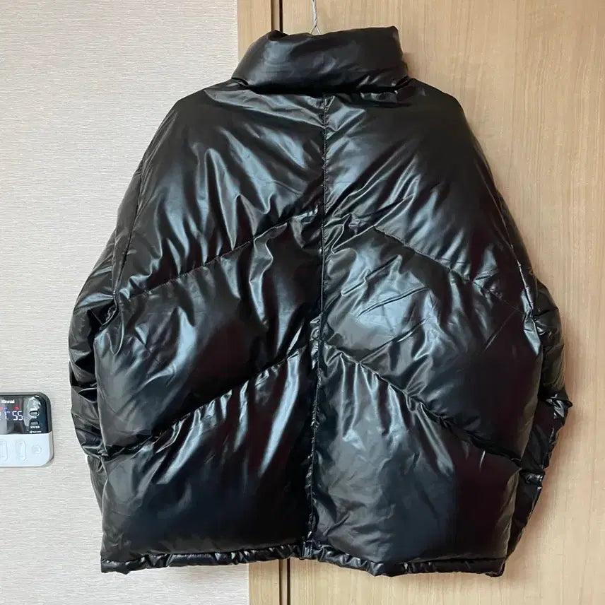 [BUNJANG] Day6 Puffer Jacket / 데이 푸파 패딩 블랙