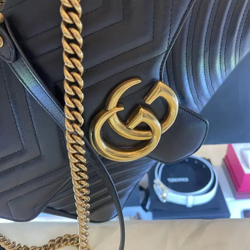 [BUNJANG] Gucci GG Marmont Medium Shoulder Bag / [정품] 구찌 GG 마몽 체인 숄더백 미디움