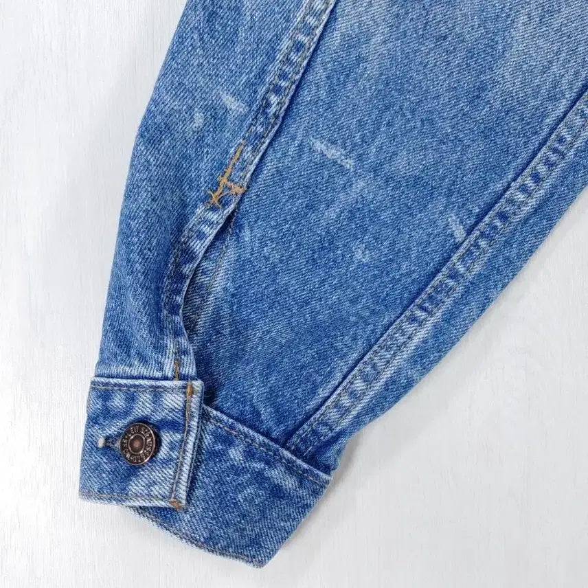 [BUNJANG] Levi's 71506-0214 Denim Jacket / 90년대 리바이스 71506-0214 트러커 데님자켓 44
