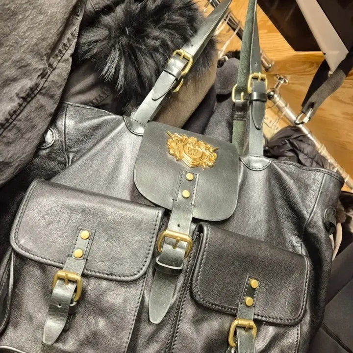 [BUNJANG] Givenchy Vintage Leather Black Tote Bag / 지방시(Givenchy)의 빈티지 가죽 블랙토드백
