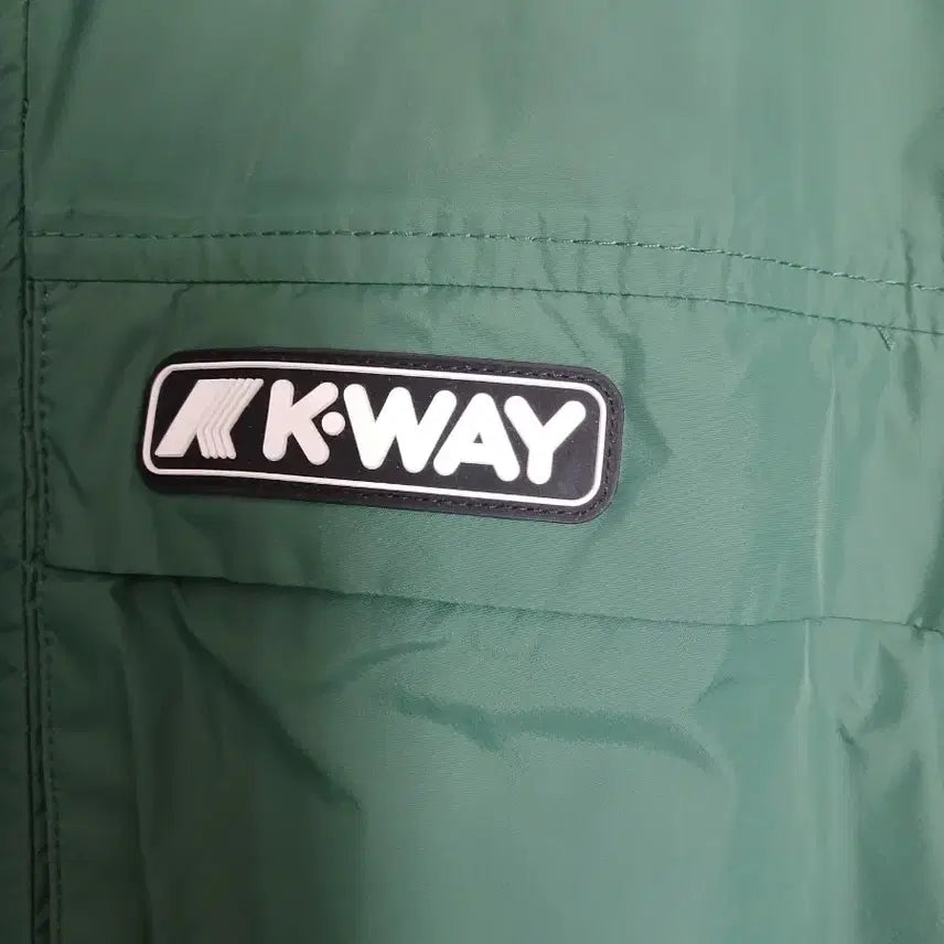 [BUNJANG] Cawve Windbreaker Green 100 / 까웨 방수 윈드브레이커 그린 100