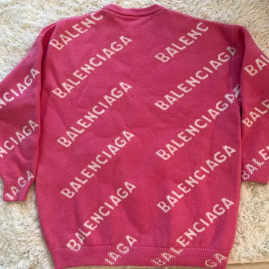 [BUNJANG] Balenciaga Pink Logo Knit XS / 발렌시아가 핑크 로고 니트 xs 새제품
