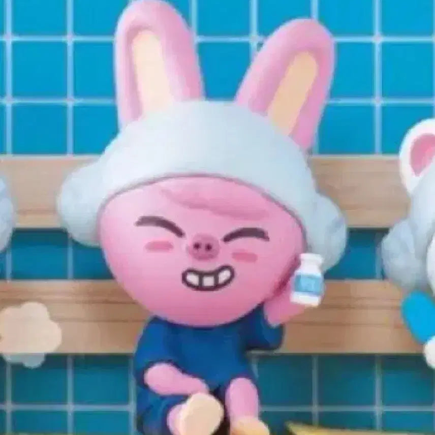 [BUNJANG] Stray Kids Dwaekki Sauna Figure (Opened) / 스키주 돼끼 가챠 사우나 피규어 양도