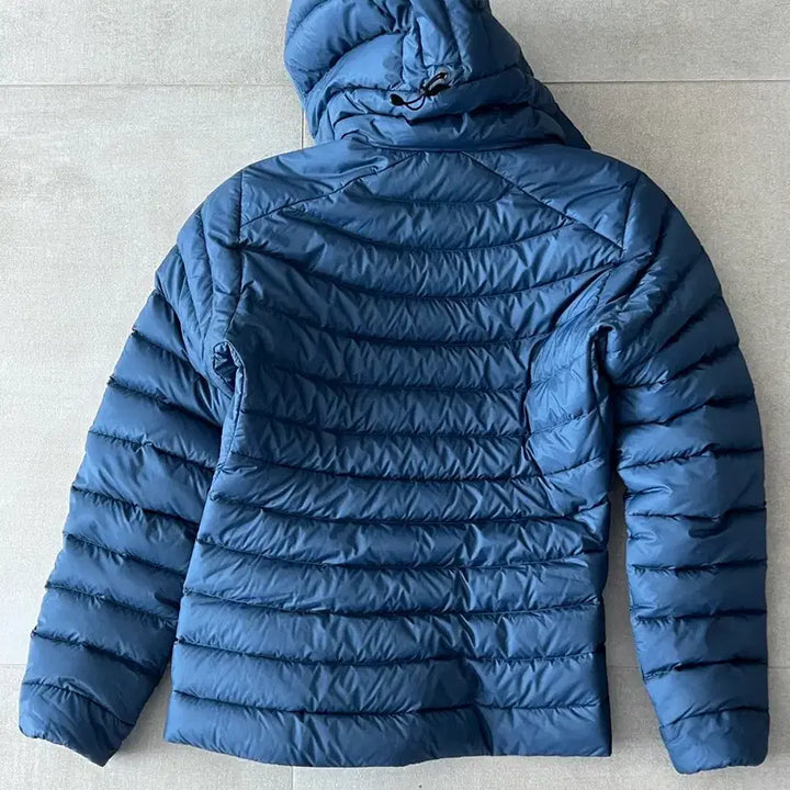 [BUNJANG] Arc'teryx Cerium Hoody (Women's) / [s] 여성용 아크테릭스 세륨후디