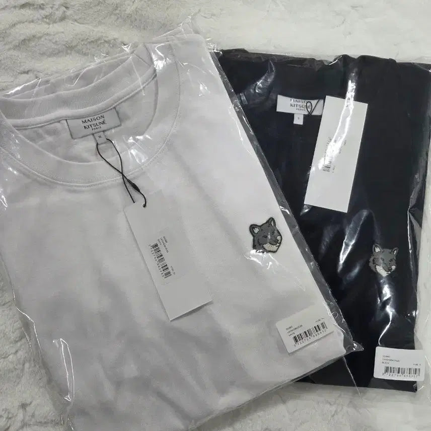 [BUNJANG] Maison Kitsune T-shirt (Sealed) / 메종키츠네 반팔티 (미개봉 새상품)