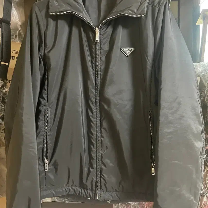 [BUNJANG] Prada Reversible Windbreaker Jacket / 프라다 후드 리버서블 양면 바람막이