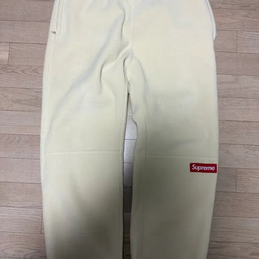 [BUNJANG] Supreme Polartec Pants Natural - 21FW / (L) 슈프림 폴라텍 팬츠 내츄럴 - 21FW