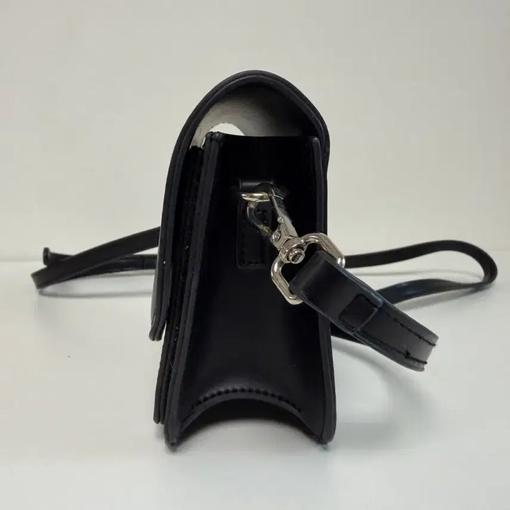 [BUNJANG] SOLOIST Black Mini Crossbody Bag / 솔로이스트 블랙 미니 백