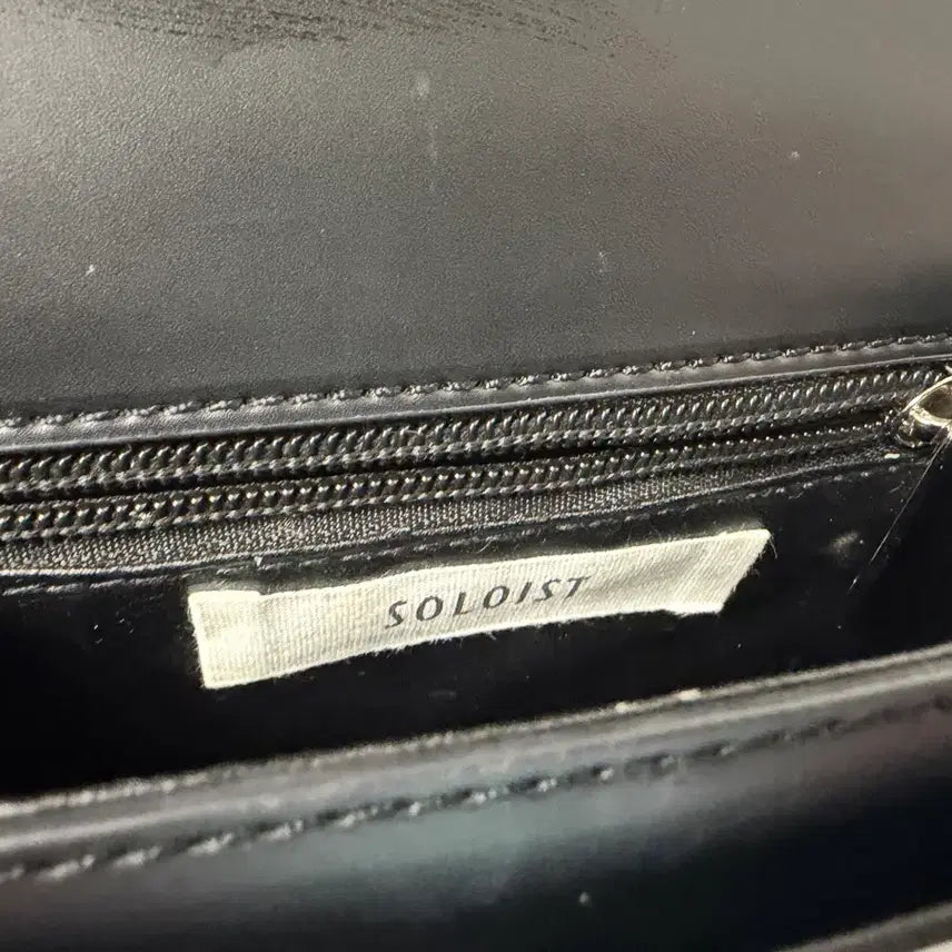[BUNJANG] SOLOIST Black Mini Crossbody Bag / 솔로이스트 블랙 미니 백