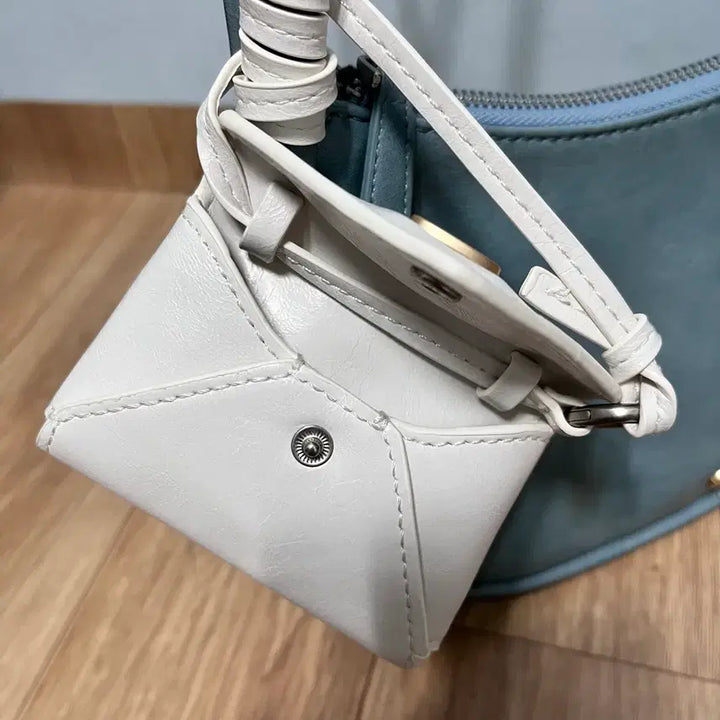 [BUNJANG] Oro Layered Swell Handbag / 오로 레이어드 스웰 핸드백