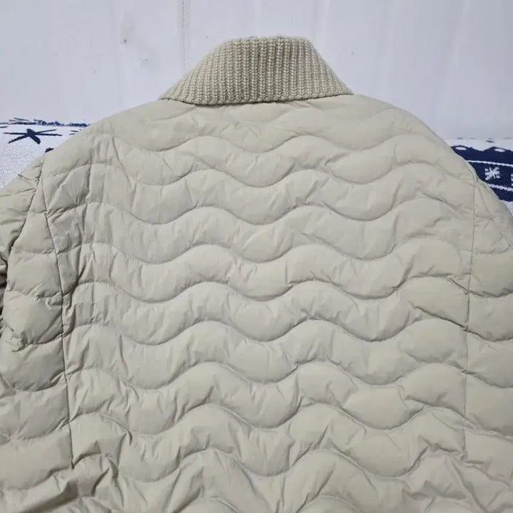 [BUNJANG] Ivory Quilted Collar Short Padded Jacket / 누빔 카라 숏 패딩 아이보리