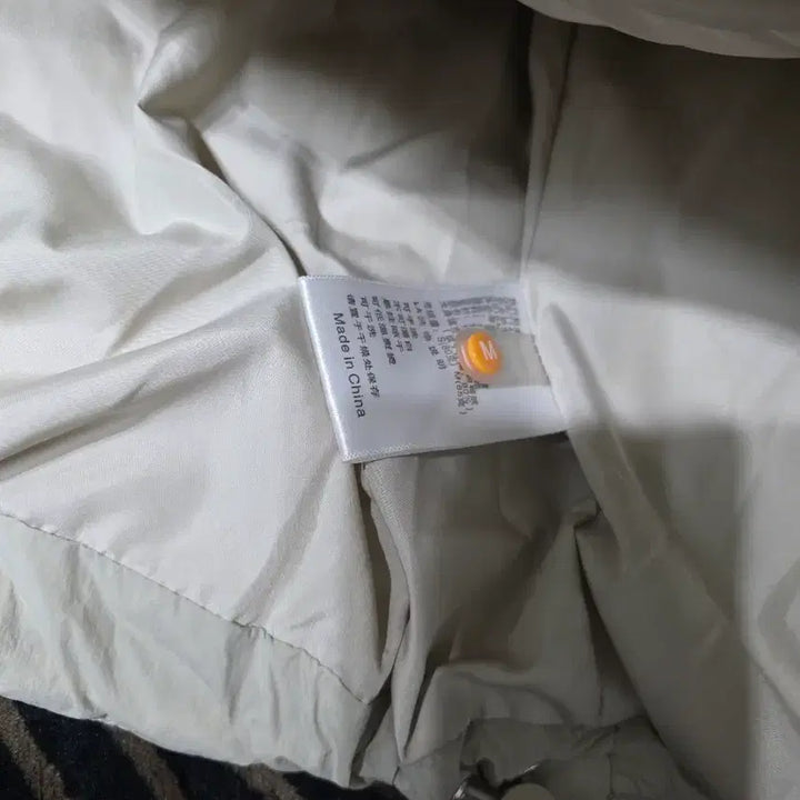 [BUNJANG] Ivory Quilted Collar Short Padded Jacket / 누빔 카라 숏 패딩 아이보리