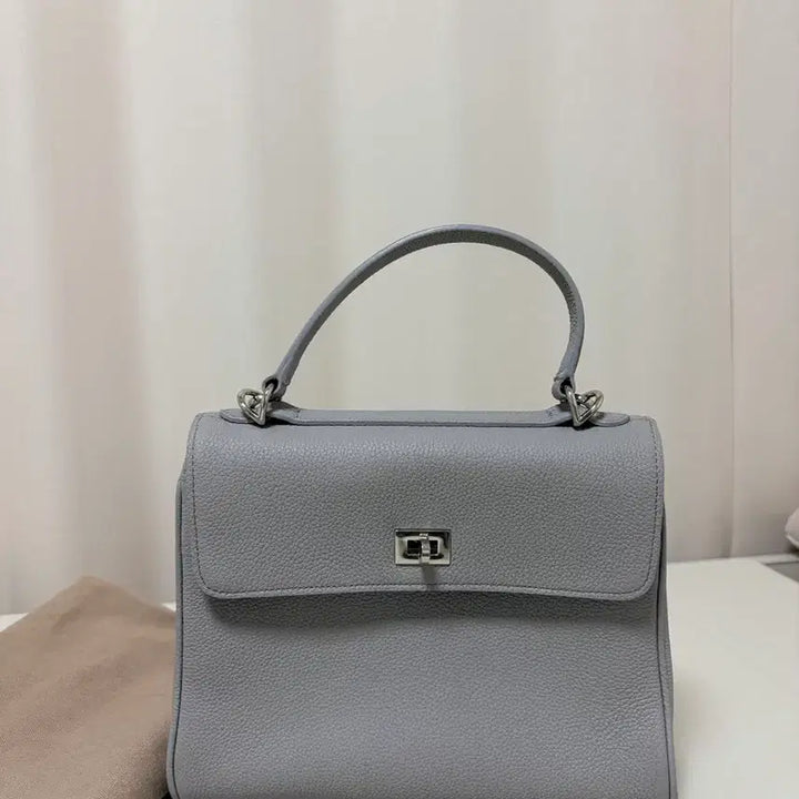 [SOLD OUT] 유메르 메르레브 에델백 쁘띠 (바인하이머가죽)