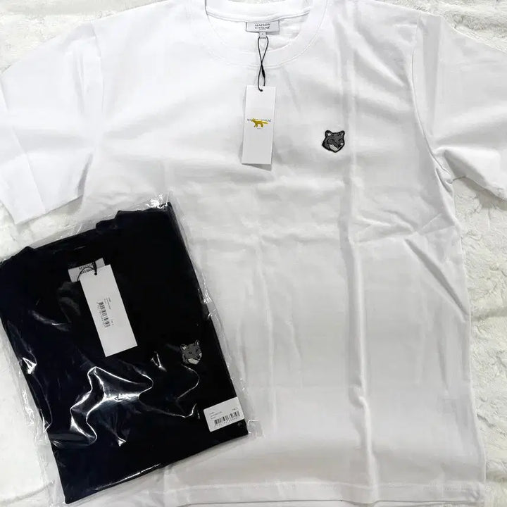 [BUNJANG] Maison Short Sleeve T-shirt (Sealed) / 메종 반팔티 (미개봉 새제품)