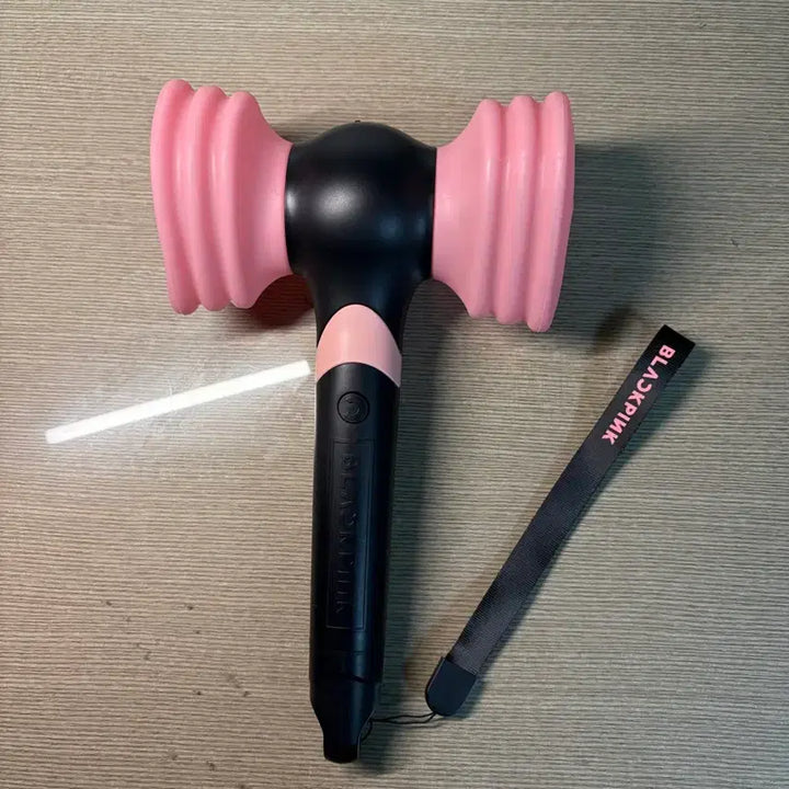 [SOLD OUT] 블랙핑크 공식 응원봉 뿅봉이 판매합니다