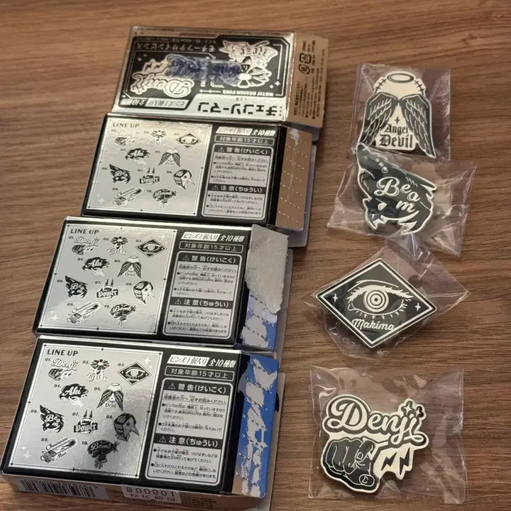 [BUNJANG] Ensky Chainsaw Man Bundle Set Badges / 일괄) 체인소맨 엔스카이 뱃지 천사, 덴지, 마키마, 빔 굿즈