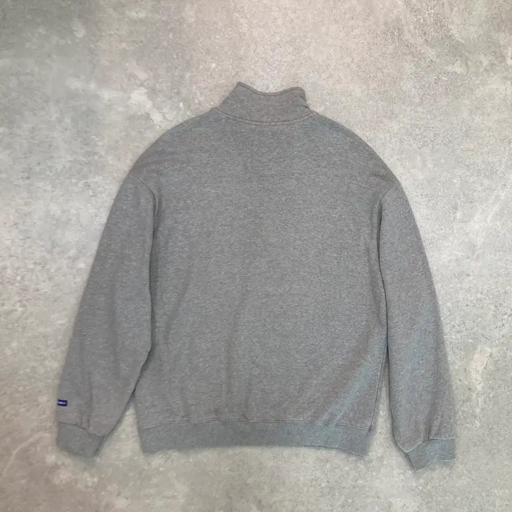 [BUNJANG] STAFFONLY Half-Zip Sweatshirt / STAFFONLY 반집업 스웻셔츠