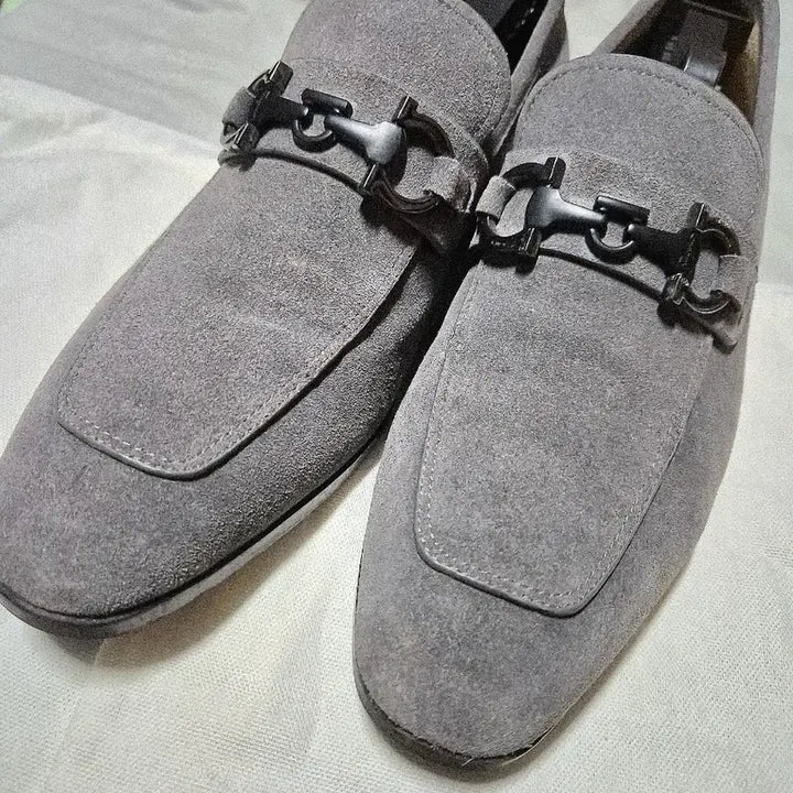 [SOLD OUT] 살바토레 페라가모 간치니 스웨이드 그레이 로퍼 255~260mm