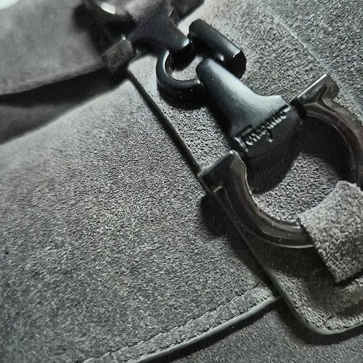 [SOLD OUT] 살바토레 페라가모 간치니 스웨이드 그레이 로퍼 255~260mm