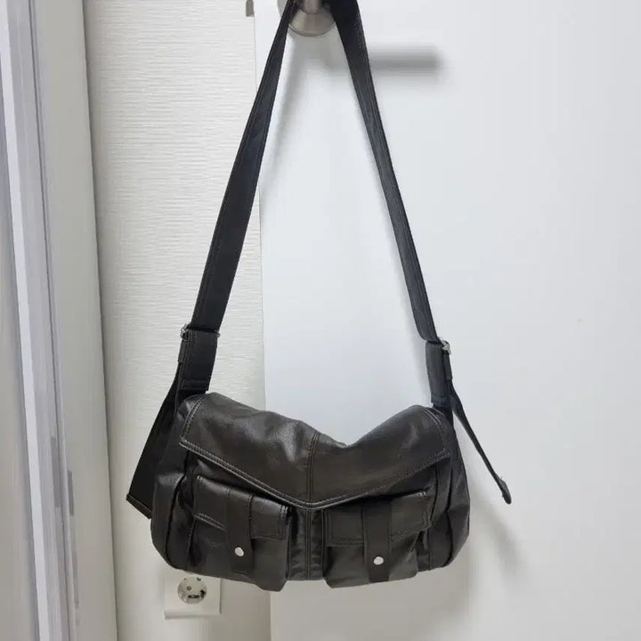 [SOLD OUT] 새상품) 비슬로우 카메라백 브라운