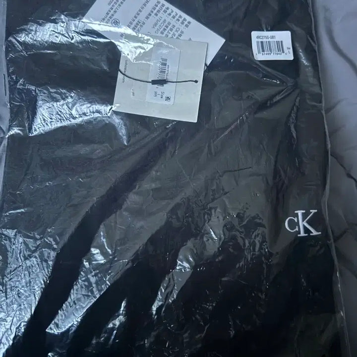 [SOLD OUT] 캘빈클라인 CK 블랙 티셔츠 L 새상품
