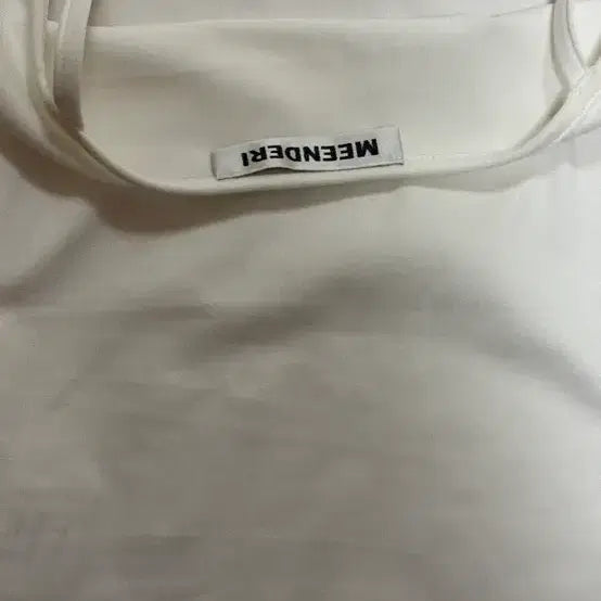 [BUNJANG] Meen Shirring Layered Sleeveless Top / 민더리 셔링 레이어드 슬리브리스 화이트 (키오프 벨 착용 상품) meen