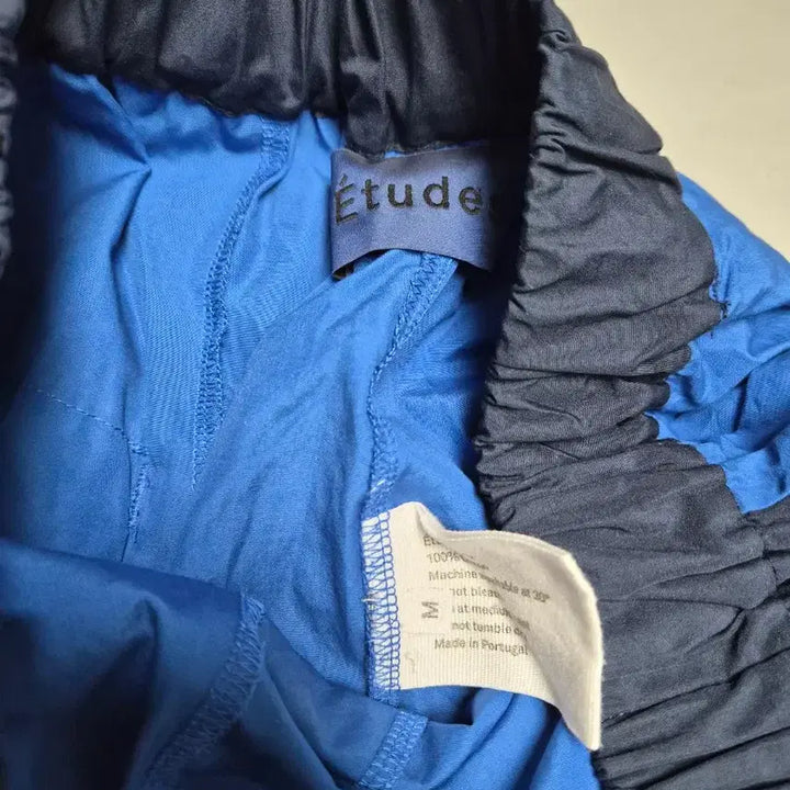 [BUNJANG] Etudes Blue/Black Colorblock Overfit Shorts / etudes 블루/블랙 배색 반바지 숏팬츠 오버핏