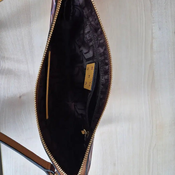 [BUNJANG] Rosa.K Patterned Shoulder Bag / 로사케이 패턴 숄더백