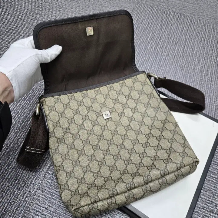 [BUNJANG] Gucci Signature Messenger Bag / [특가][정품] 구찌 시그니처 메신저백