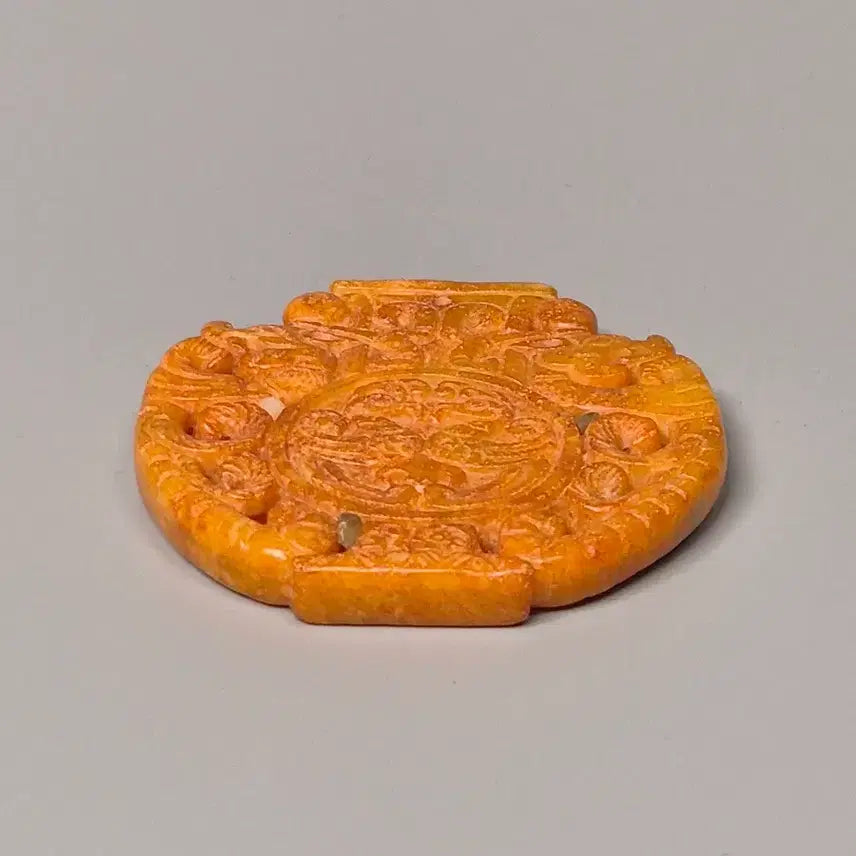 [SOLD OUT] 황옥 투조 쌍룡문 원형 옥패 옥기류 골동품 고미술품 수집품 장식품 옥