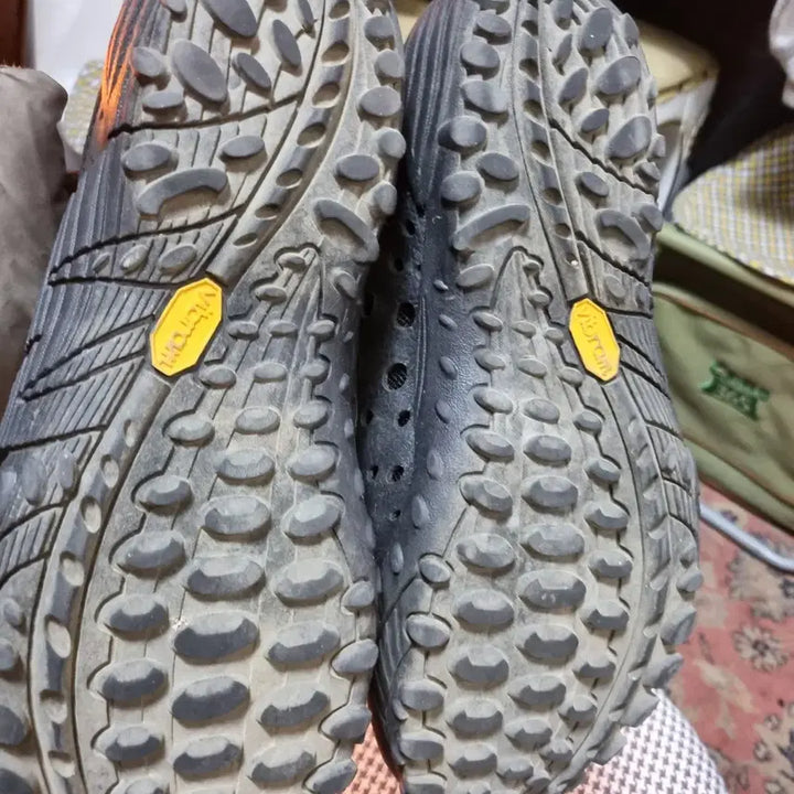 [BUNJANG] Millet Hiking Vibram Sole Leather Trekking Shoes / 밀레 트레킹 비브람창 소가죽 운종화