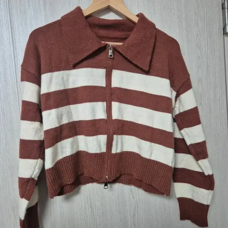 [BUNJANG] Striped Knit Zip-Up / 스트라이프 니트 집업