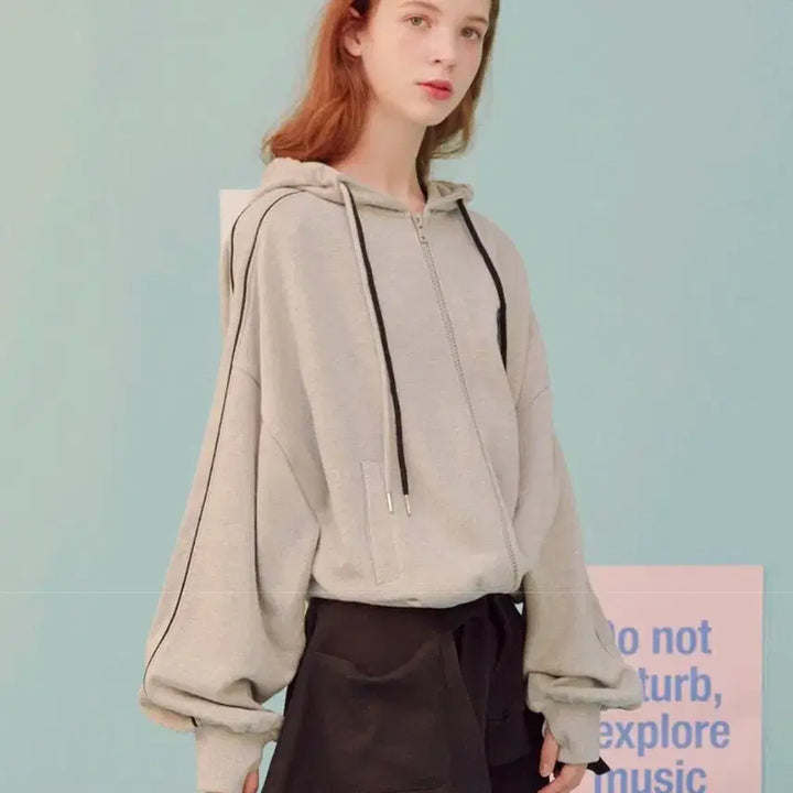 [BUNJANG] 로라로라 (HZ-19551) PIPING SHORT HOOD ZIP-UP / 로라로라 (HZ-19551) PIPING SHORT HOOD ZIP-UP