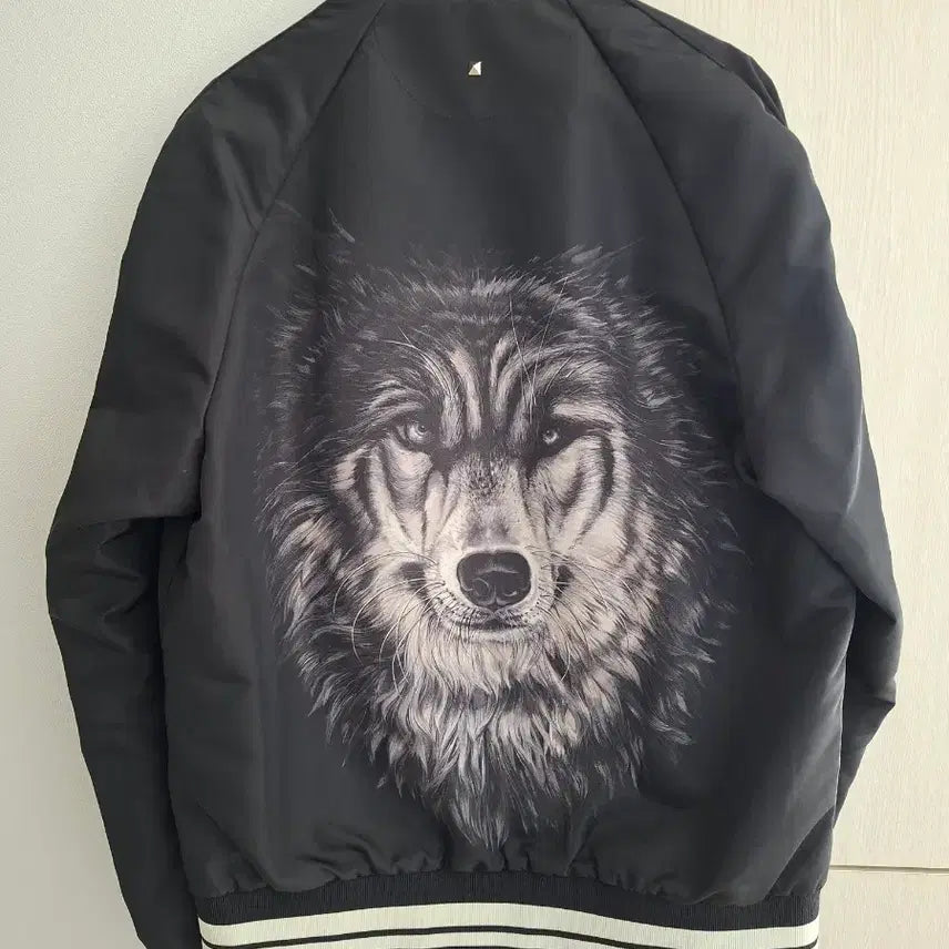 [BUNJANG] Valentino Souvenir Jacket (Wolf Print) / Souvenir Jacket / Made in Italy