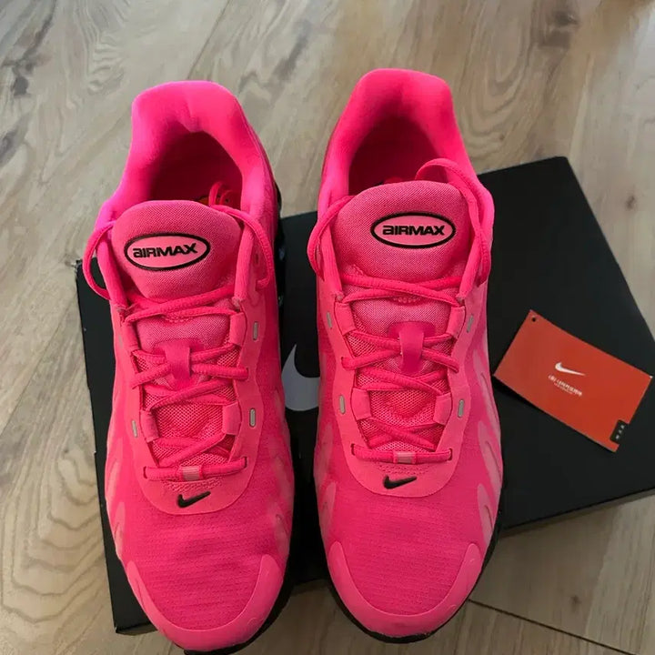 [BUNJANG] Nike Air Max Dn8 Hyper Pink Sneakers / 나이키 에어맥스 Dn8 하이퍼 핑크
