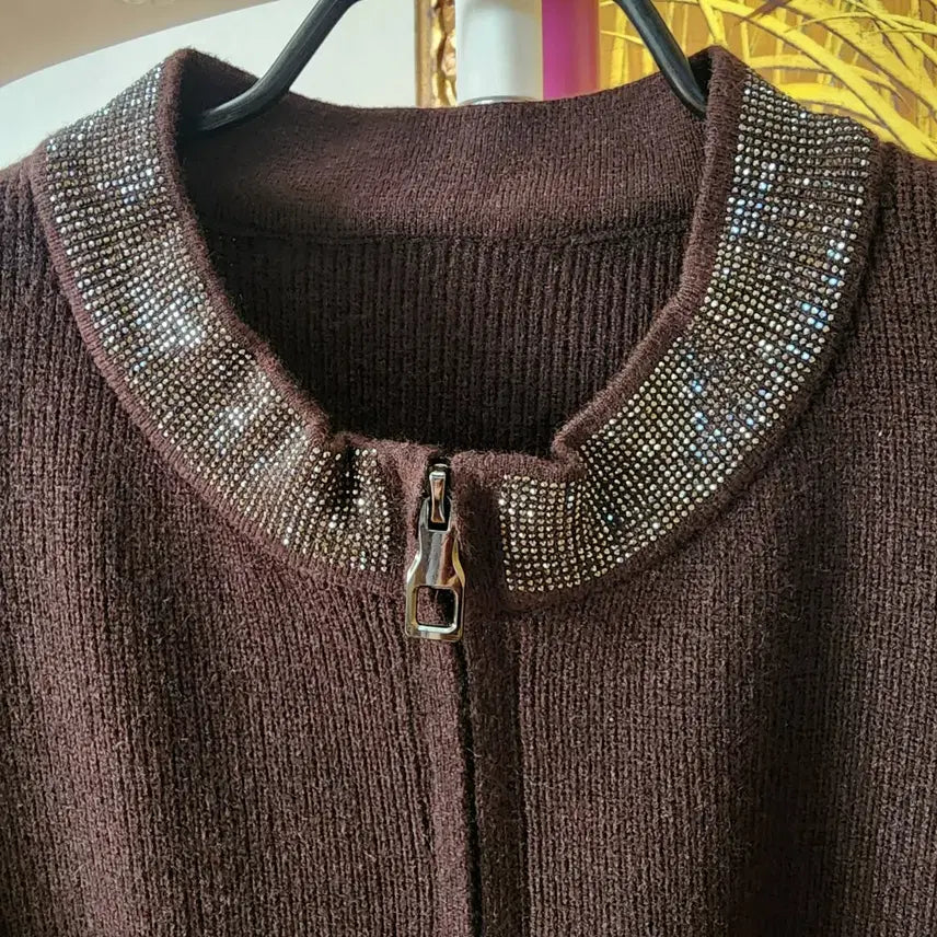 [BUNJANG] Sequin Detail Brown Knit Vest Zip-Up / 스팽글 포인트 갈색 니트 조끼 집업 미착용