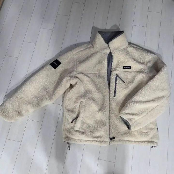 [BUNJANG] Covernat Reversible Fleece Padded Jacket / 커버낫 리버시블 양면 뽀글이 플리스 패딩 자켓
