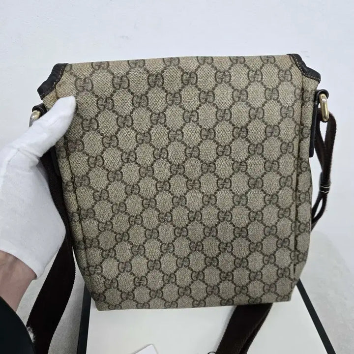 [BUNJANG] Gucci Signature Shoulder Bag (Authentic, A-Grade) / [정품][A급] 구찌 시그니처 숄더백
