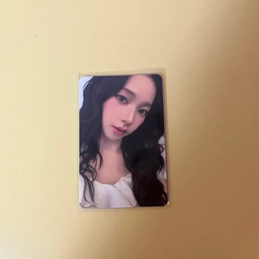 [BUNJANG] Aespa Karina Photocard / 에스파 카리나 흑발 포카 무배