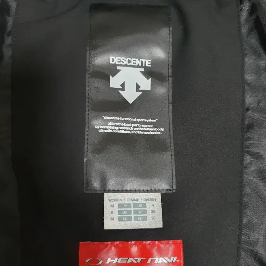 [BUNJANG] Descente Mid Length Down Jacket Size 90 / 데상트 미드롱 다운 패딩  상태좋고깨끗해요 사이즈 90